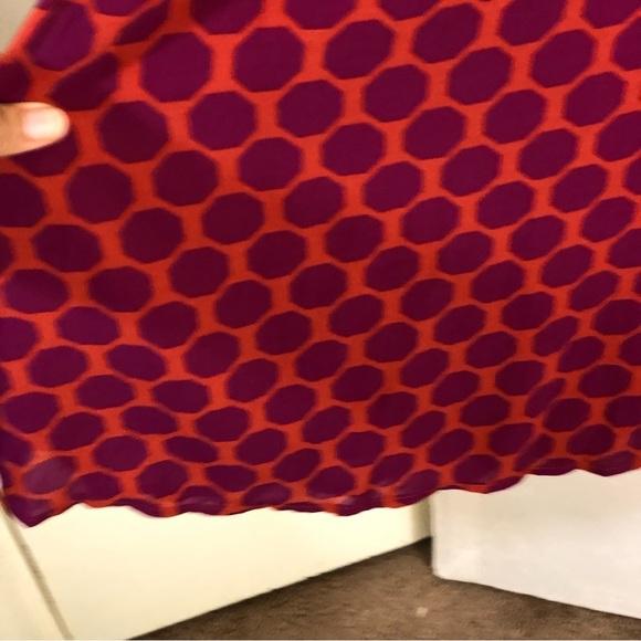 ASOS Twisted Wunder Frill Waist Detail Hexagon Printed Maxi Dress in Rust - Picture 9 of 16